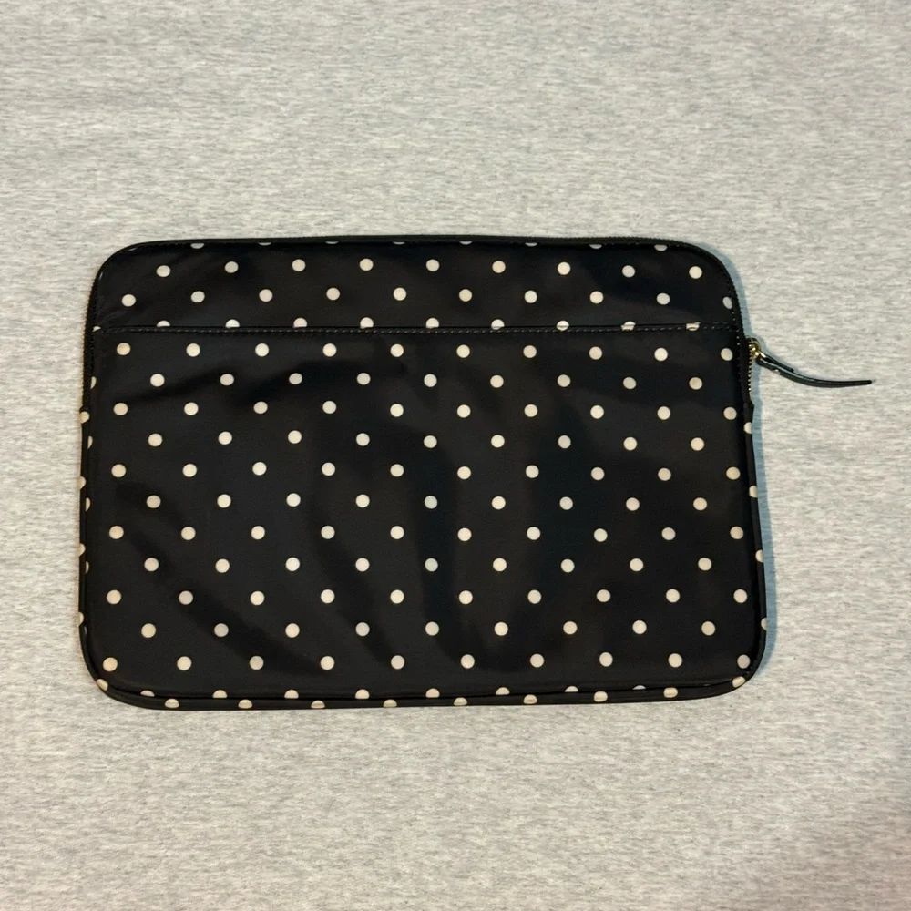 kate spade •	excellent 	•	no